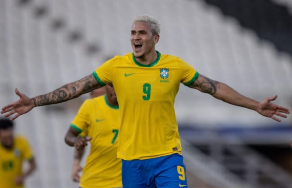 Pedro titular em amistoso da Seleção Brasileira? Tite revela plano para atacante do Flamengo diante da Tunísia