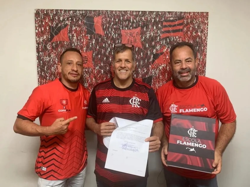 Flamengo toma atitude sobre escolinha que teve contrato rompido com Fluminense após vazemento de vídeo
