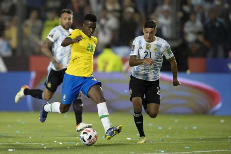 Brasil x Argentina ao vivo Onde assistir jogo das Eliminatórias