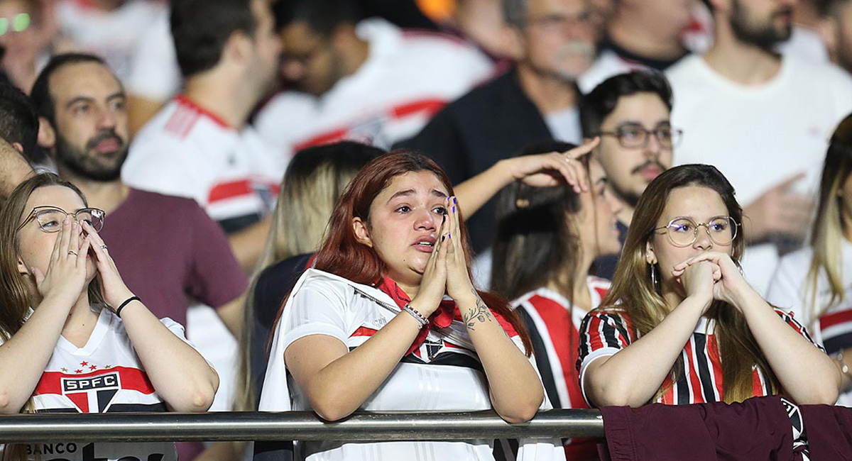 São Paulo na final da Sul-Americana: torcedores encontram dificuldades para assistir ao jogo. (Foto: Reprodução/ SPFC)