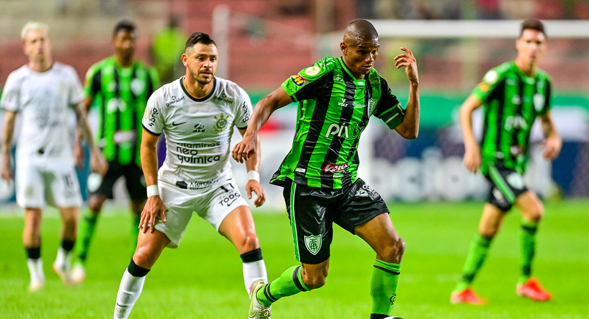 Gols e melhores momentos de América-MG 1 x 0 Corinthians: Timão perde com gol de Juninho e se afasta da ponta do Brasileirão