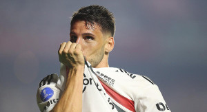 Onde assistir São Paulo x Independiente Del Valle ao vivo? Claro toma atitude sobre transmissão da final da Sul-americana