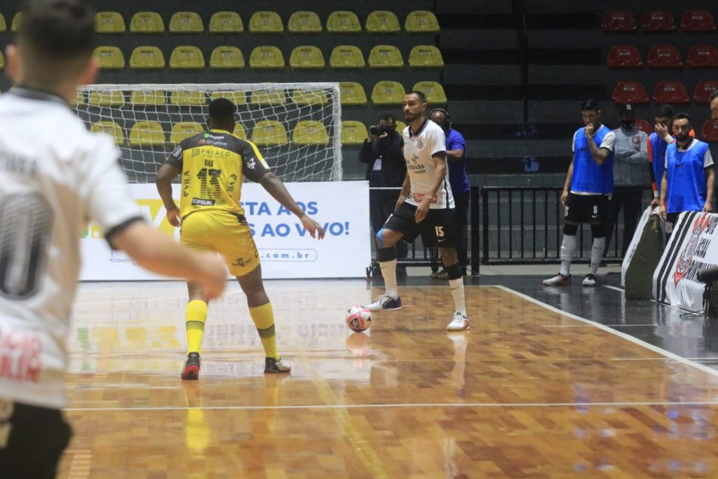 Corinthians x Jaraguá Futsal ao vivo: onde assistir semifinal da Liga Nacional de Futsal na TV e online.