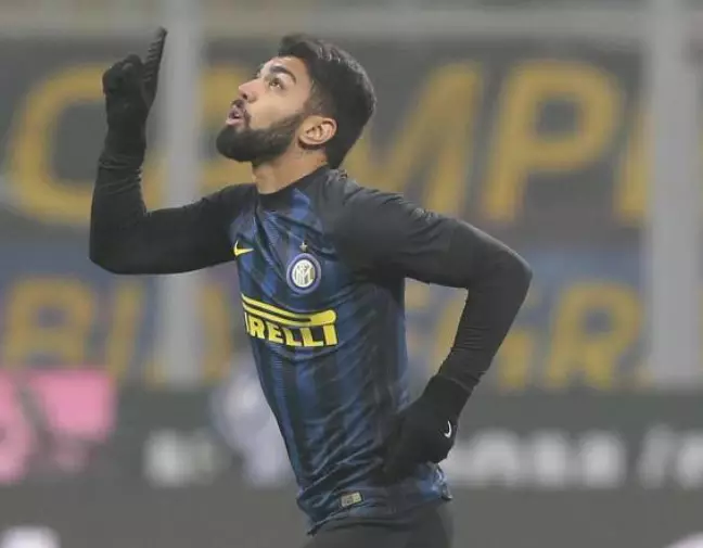 Gabigol tras marcar un gol con la camiseta del Inter de Milán