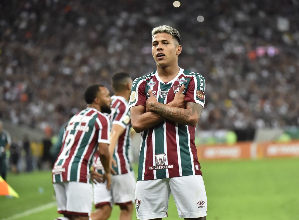 Matheus Martins fica perto de sair do Fluminense com interesse da Europa.