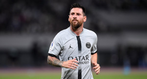 Messi joga contra o Benfica pelo PSG na Champions League?