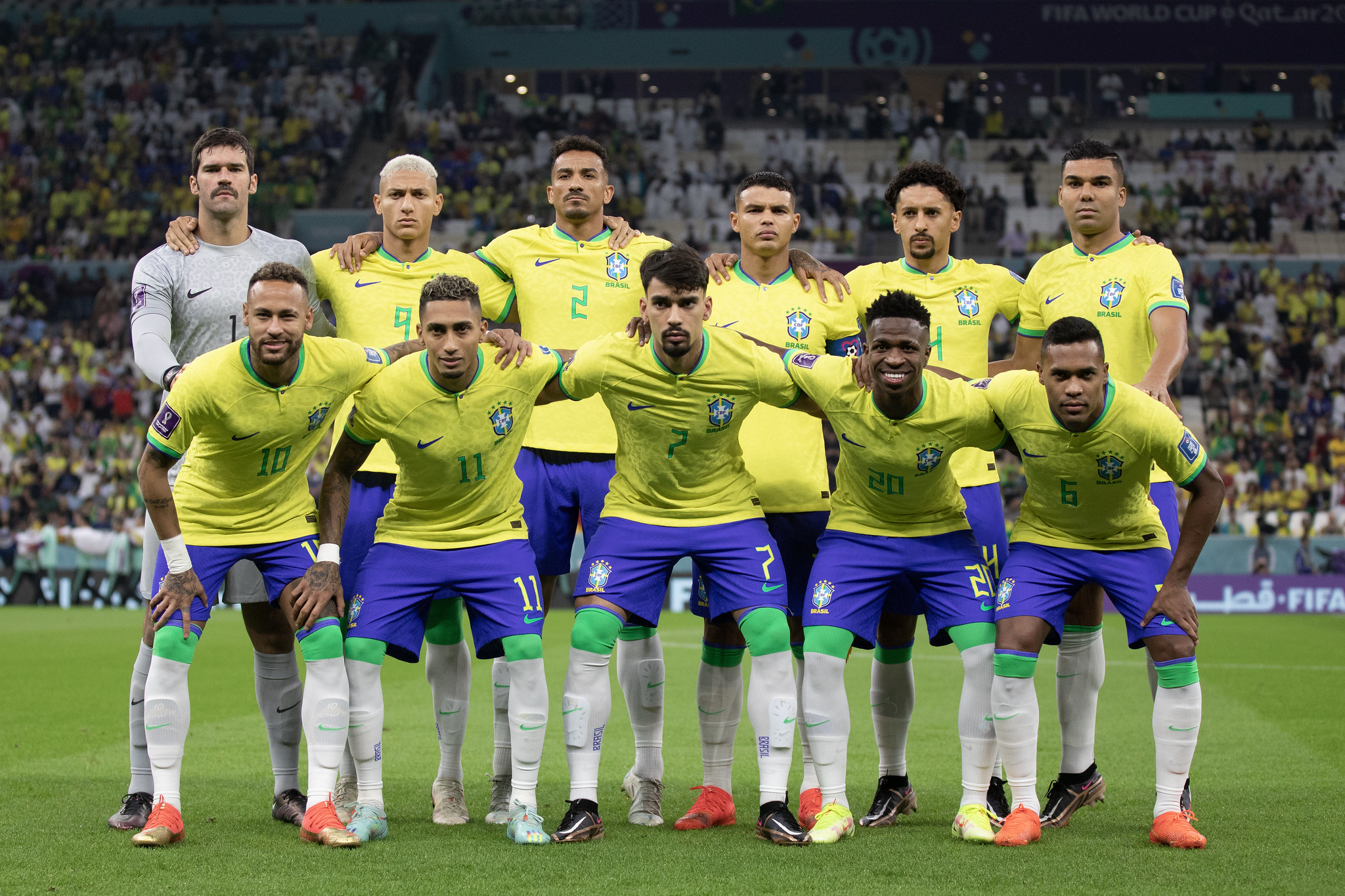 Previsão de vidente para Copa do Mundo faz revelações sobre Neymar e Hexa.