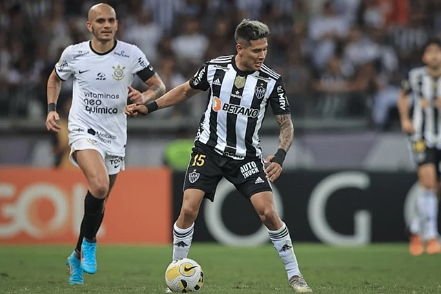 Corinthians x Atlético Mineiro ao vivo neste domingo, 13 de novembro pelo Brasileirão