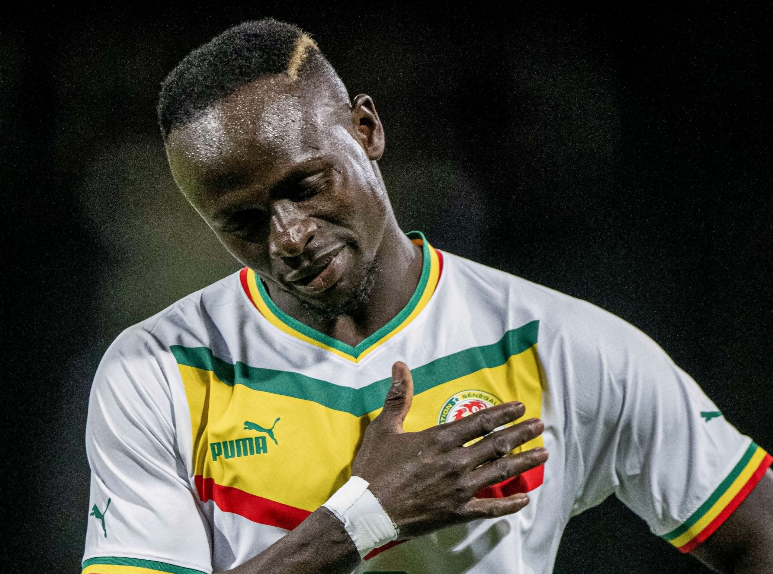 Sádio Mané quebra silêncio após corte da Copa do Mundo