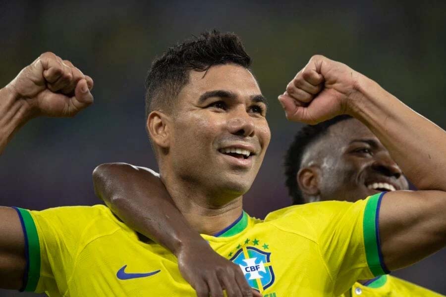 Casemiro comemorando gol marcado na Copa do Mundo