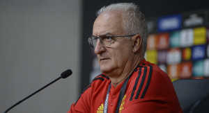 Dorival Júnior fica no Flamengo para 2023?