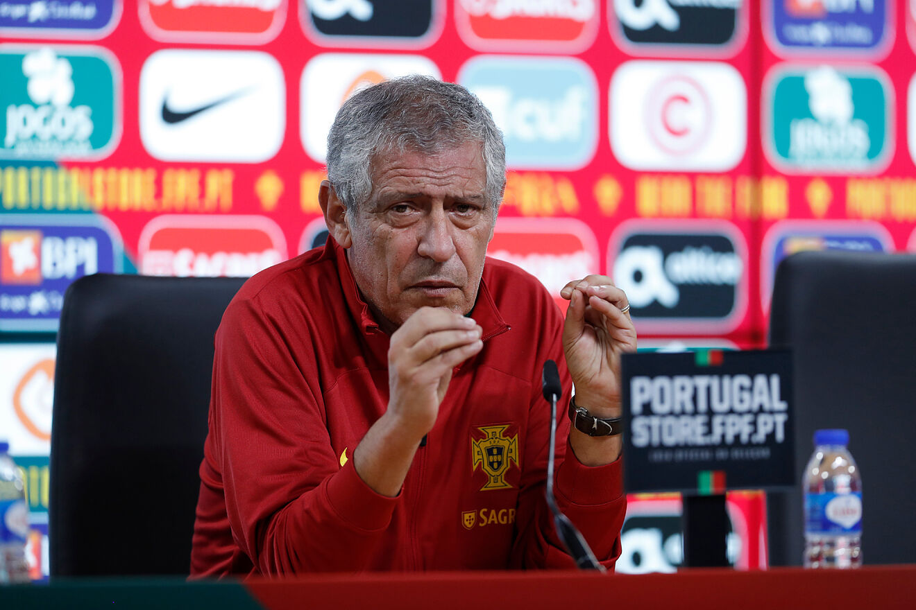Atitude de CR7 ao ser substituído é repreendida por treinador de Portugal: ‘Não gostei’