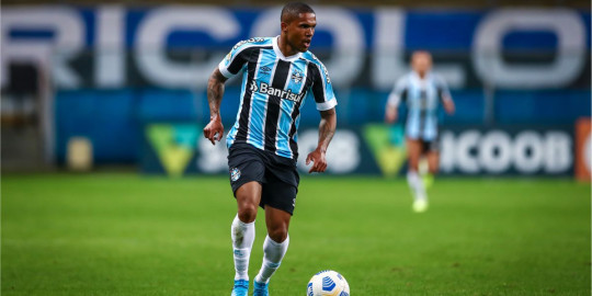 Flamengo recusa proposta do Barcelona por Wesley FlaResenha