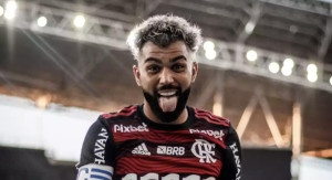 Gabigol ironiza sobre situação no vestiário do Flamengo: ‘Clima pesado’