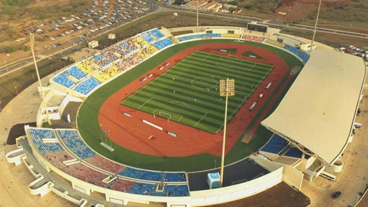 País africano homenageia Pelé e altera nome de estádio
