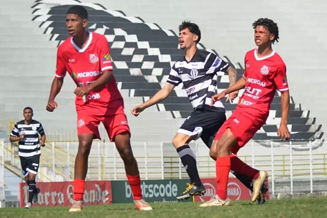 Onde assistir ao jogo Capivariano x Cruzeiro ao vivo e online pela Copinha 2023