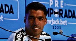 Luis Suárez explica porque escolheu o Grêmio