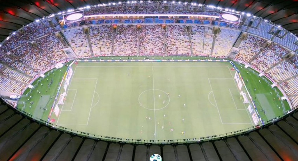 Torcida do Flamengo insulta Pelé durante um minuto de silêncio no Maracanã nesta quinta-feira (12). Foto: Divulgação