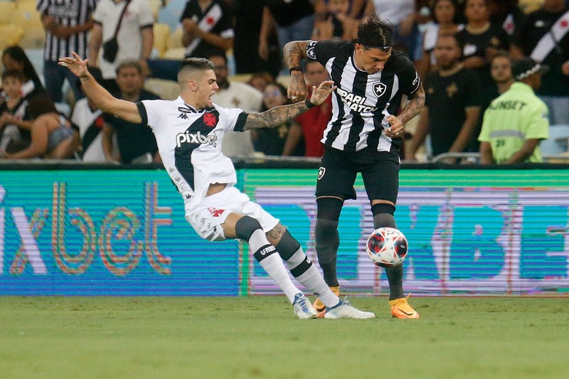 Gols Vasco x Botafogo: Botafogo tem dois expulsos, e Vasco vence no Campeonato Carioca