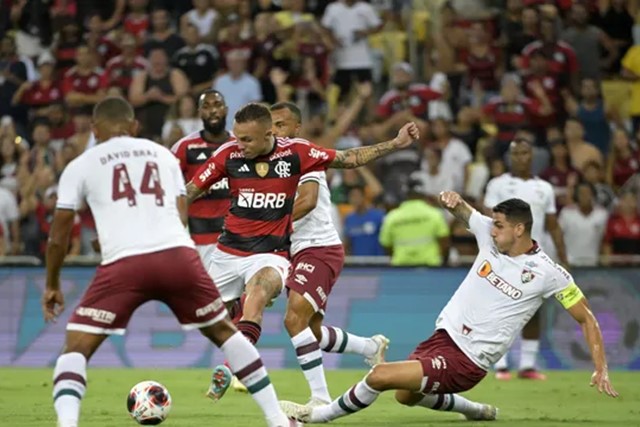 Gol de Everton Cebolinha Fla-Flu hoje para o Flamengo