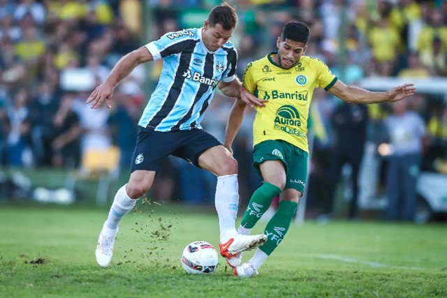 Ypiranga x Grêmio ao vivo na Tv e como assistir online ao jogo pelo Gaúchão 2023 neste sábado