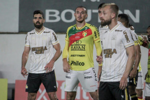 Criciúma x Brusque Ao Vivo: onde assistir final do Campeonato Catarinense na TV e online