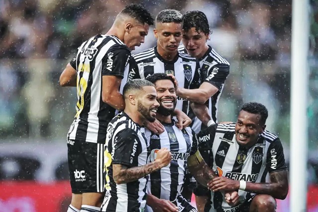 Onde assistir Santos x Atlético Mineiro ao vivo e online pelo Brasileirão 2023 neste domingo