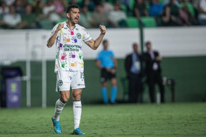 Gols do Brasileirão: Goiás vence Botafogo e interrompe sequência invicta do alvinegro