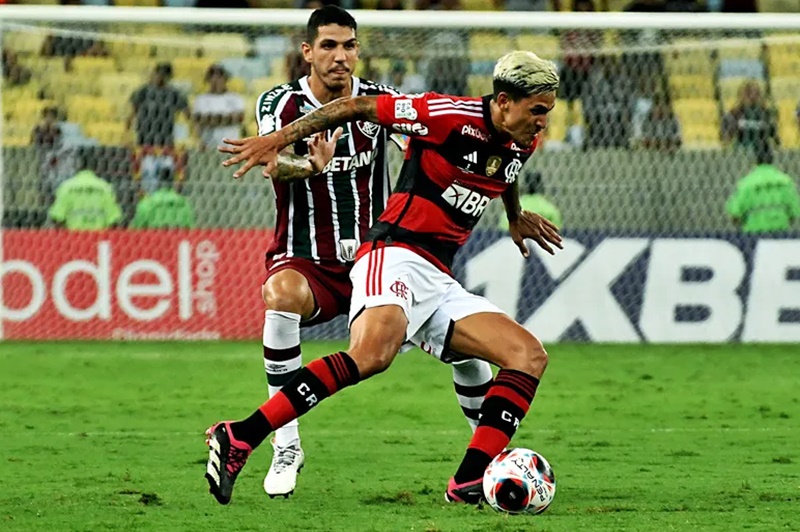 Qual canal vai transmitir Fluminense x Flamengo ao vivo hoje na TV