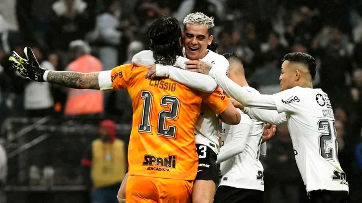 Gols de Corinthians 2 x 0 Atlético-MG pelas oitavas de final da Copa do Brasil