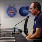 Bahia finaliza preparação para encarar o Bragantino com força máxima; Rogério Ceni define time titular