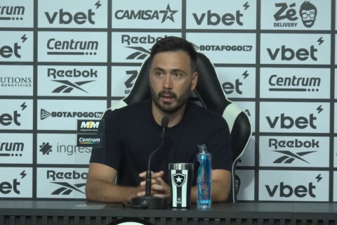 Futuro de Davide Ancelotti no Botafogo fica em aberto após novo empate