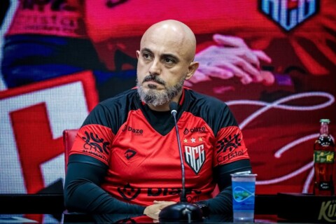 Técnico do Mirassol comemora G4 no Brasileirão e já pensa em outro campeonato: “Estamos com fome disso”