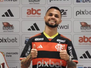 Michael fora do Flamengo? Atacante desabafa sobre reserva e abre as portas para saída: “Caminho diferente”