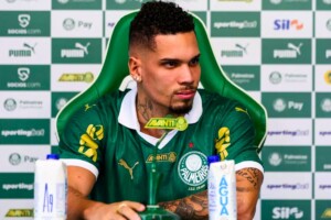 Quando Paulinho vai jogar pelo Palmeiras? Notícia vinda da Barra Funda deixa a torcida em choque